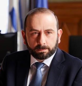 Ararat Mirzoyan